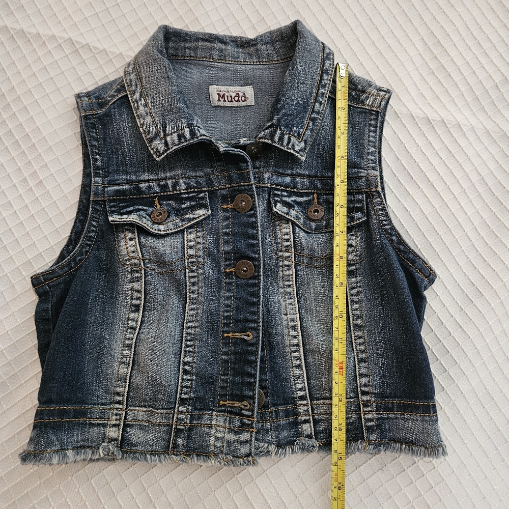 Mudd Denim Ombré Distressed Vest - Picture 7 of 7